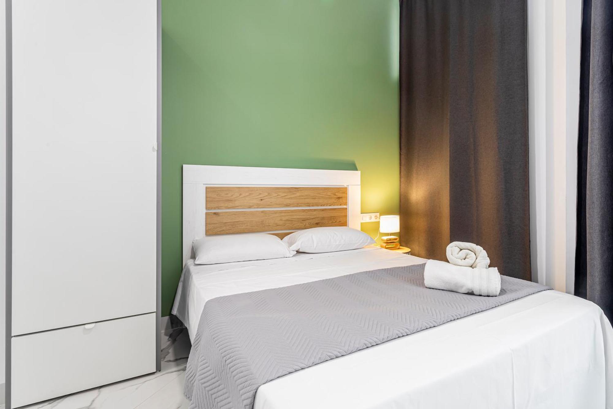 Apartamento De Estilo Moderno Hasta 5 Pax Валенсия Екстериор снимка