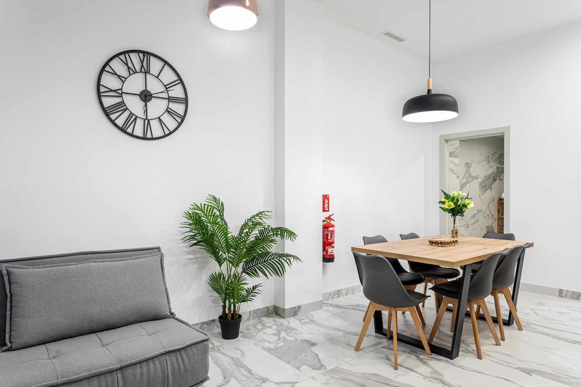 Apartamento De Estilo Moderno Hasta 5 Pax Валенсия Екстериор снимка
